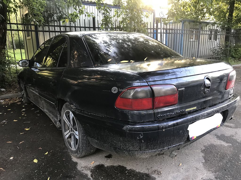 Фото Opel Omega 6