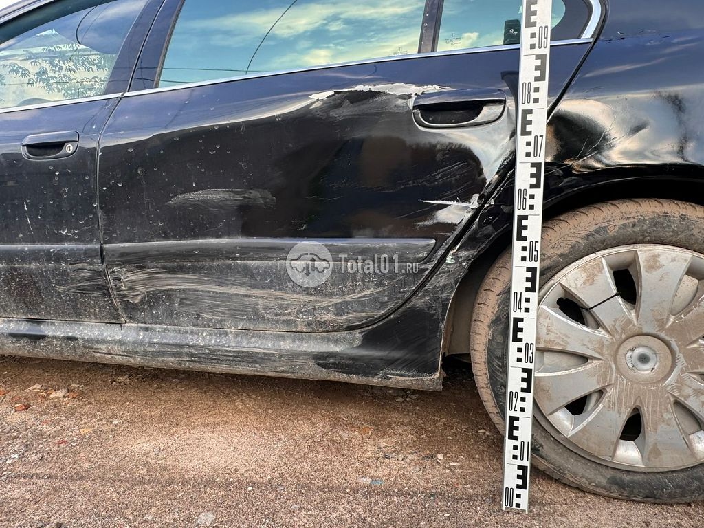 Фото Peugeot 607 14