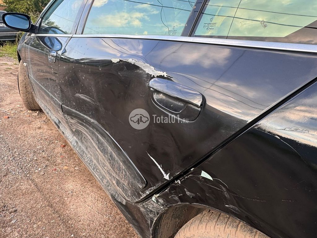 Фото Peugeot 607 18