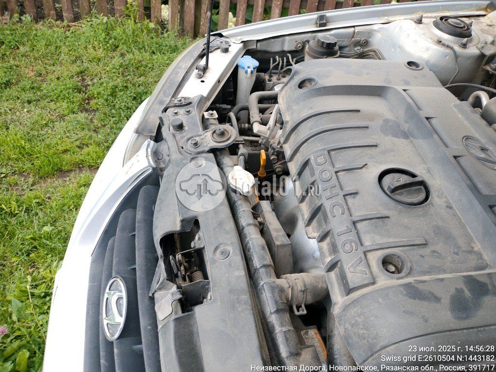 Фото Hyundai Elantra 26