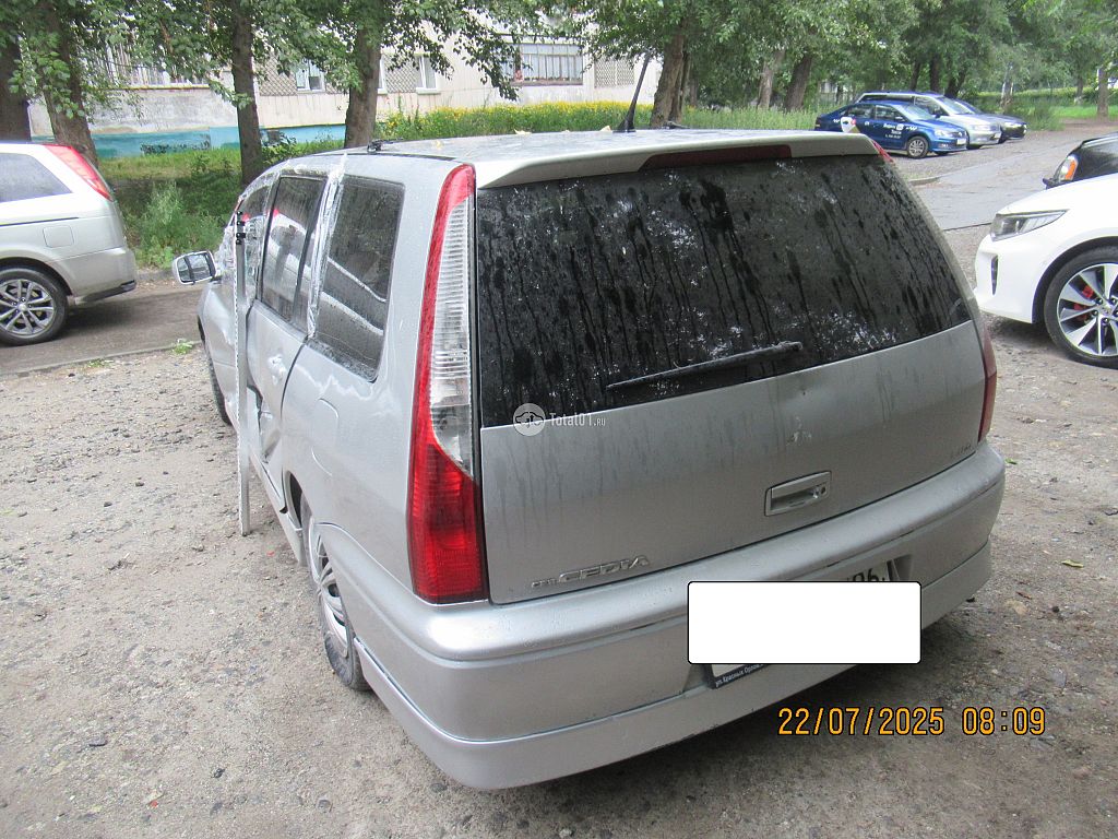 Фото Mitsubishi Lancer Cedia 8