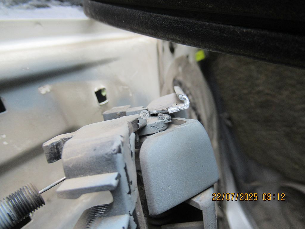 Фото Mitsubishi Lancer Cedia 82