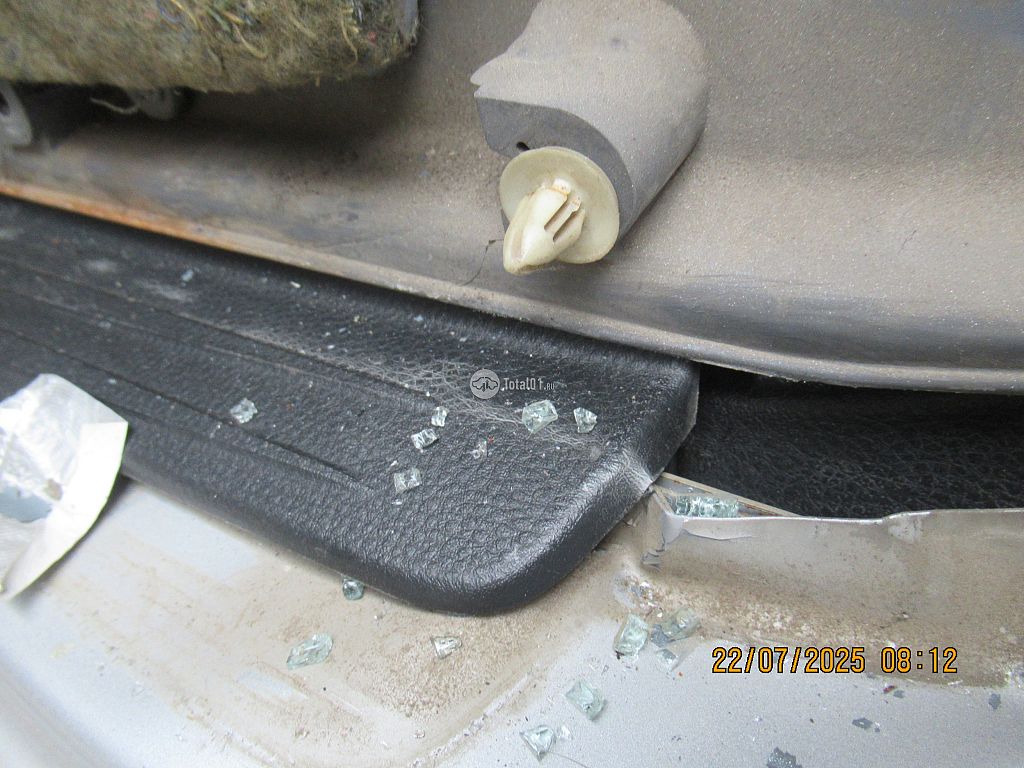Фото Mitsubishi Lancer Cedia 94