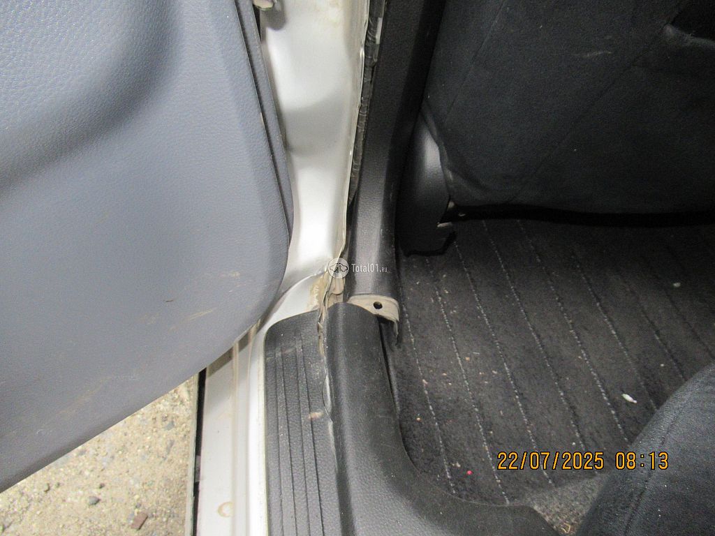 Фото Mitsubishi Lancer Cedia 104