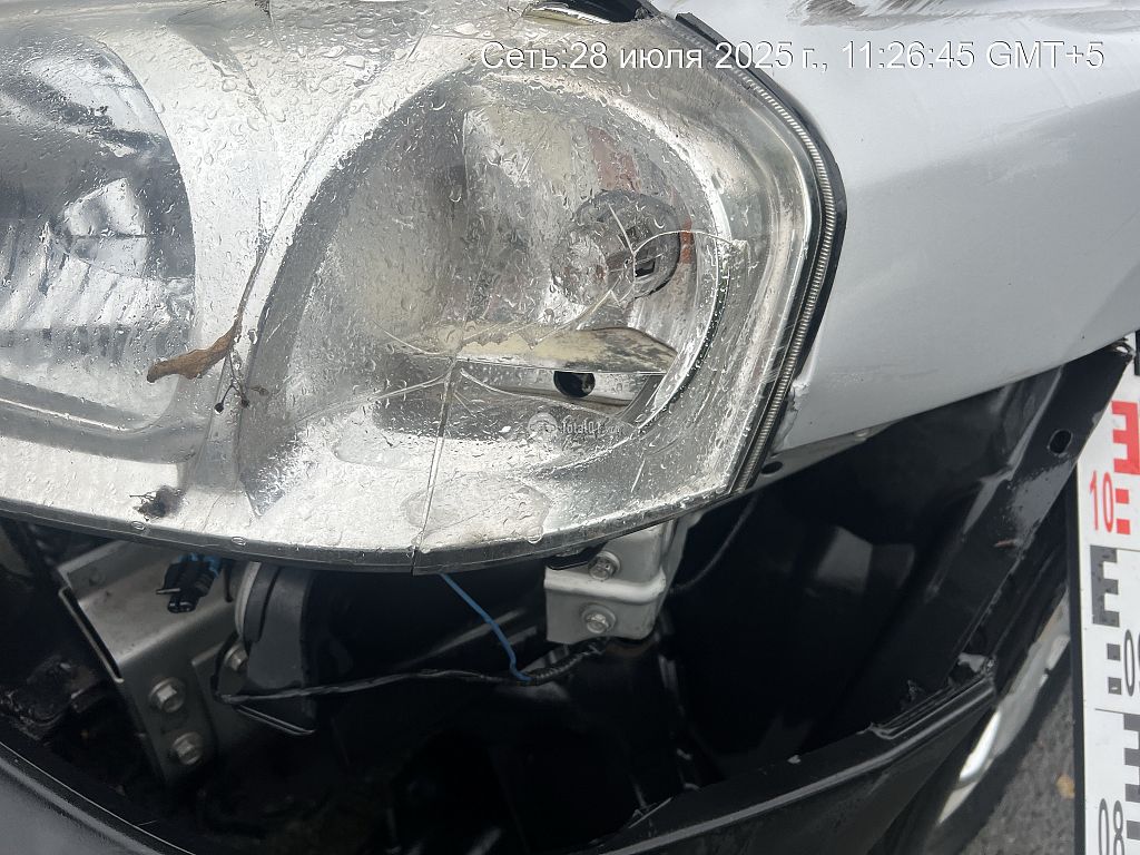 Фото Mazda Tribute 44