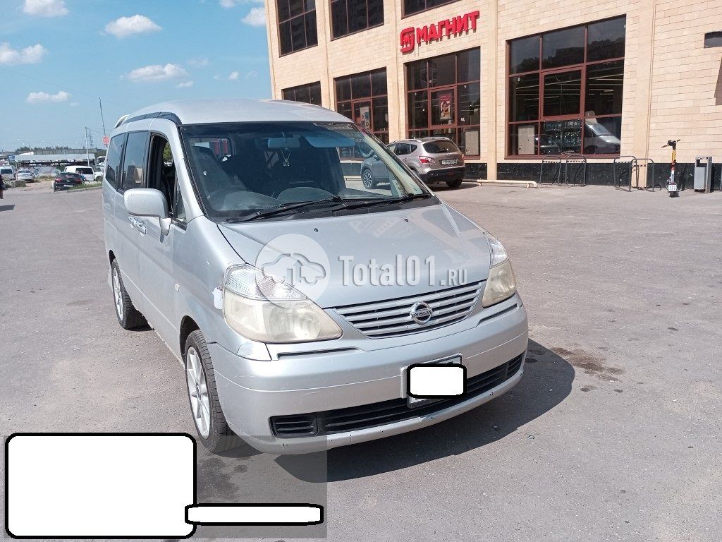 Фото Nissan Serena 8