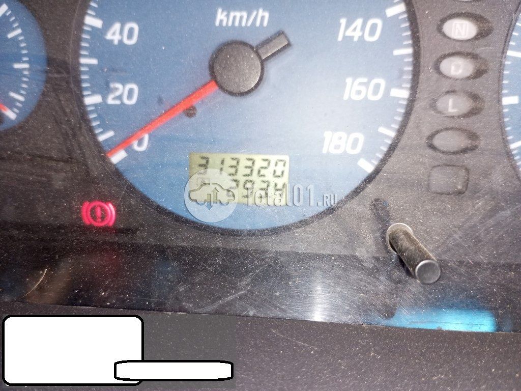 Фото Nissan Serena 10