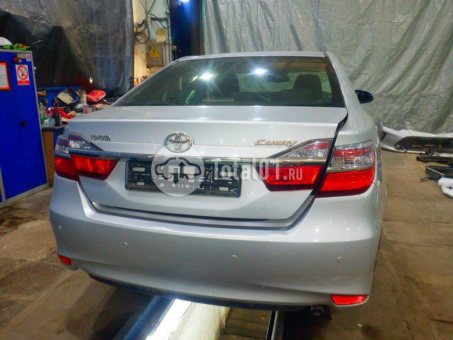 Фото Toyota Camry 14