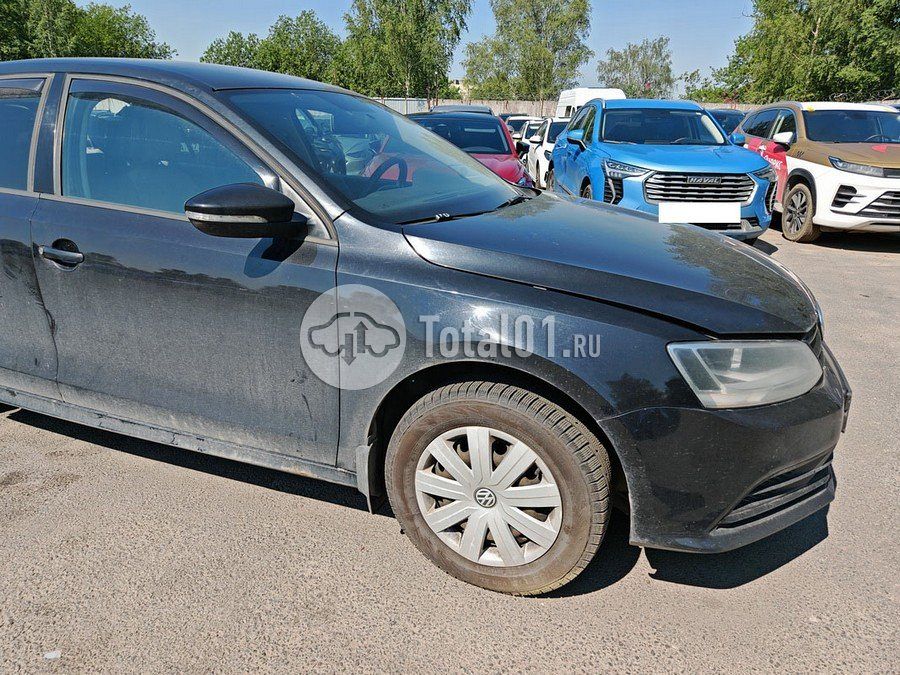 Фото Volkswagen Jetta 10