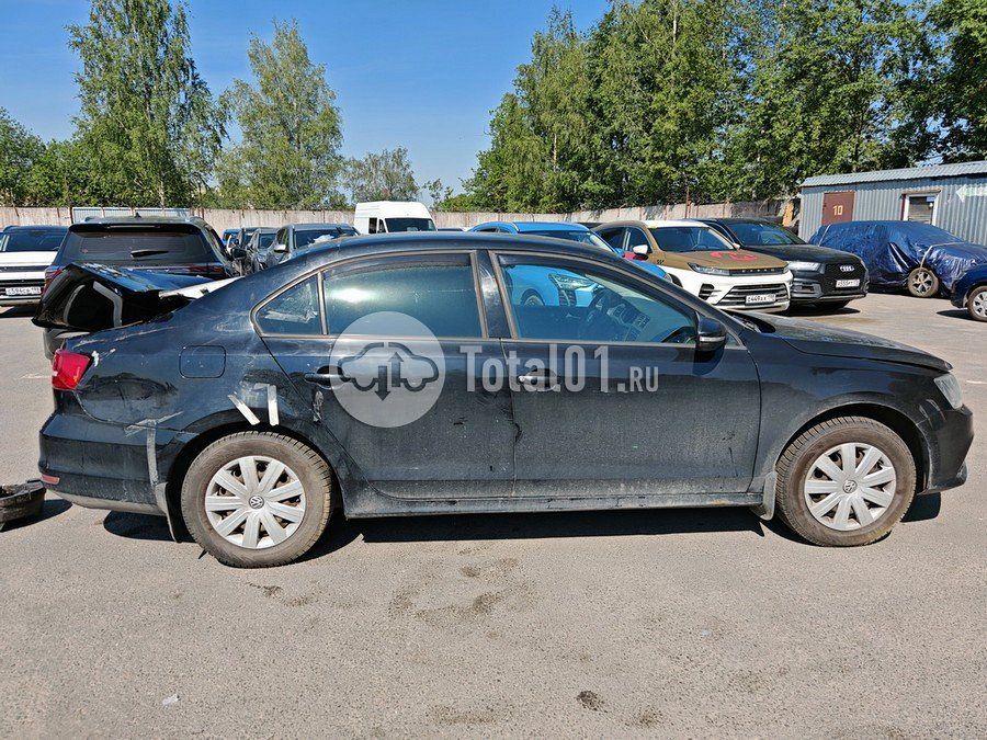 Фото Volkswagen Jetta 46