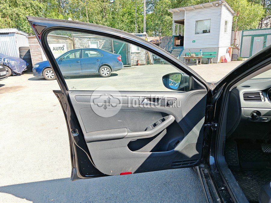 Фото Volkswagen Jetta 66