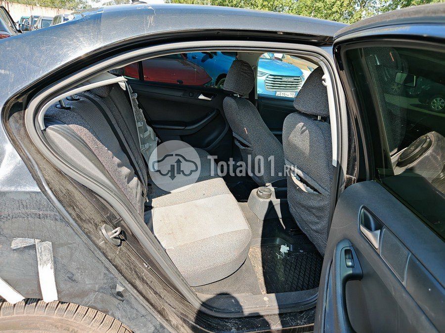 Фото Volkswagen Jetta 98