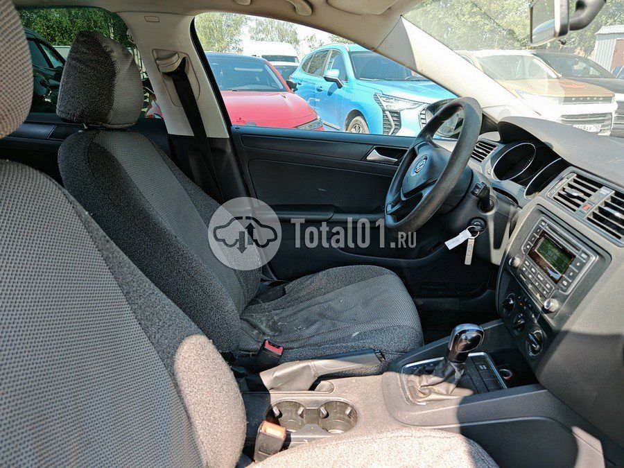 Фото Volkswagen Jetta 118