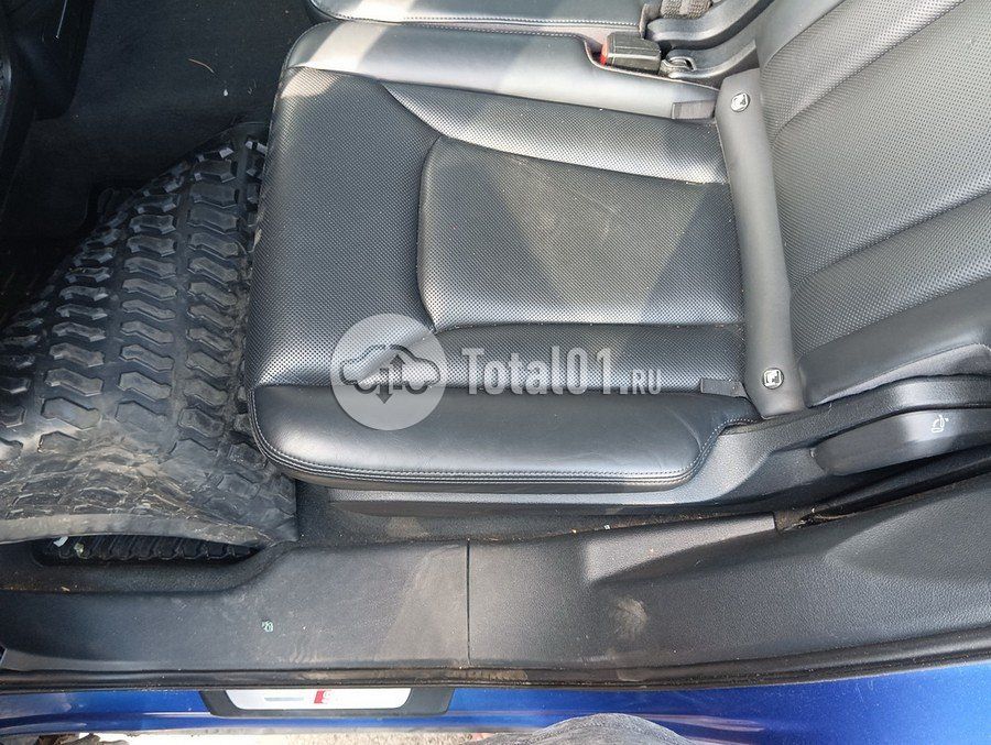 Фото Audi Q7 64