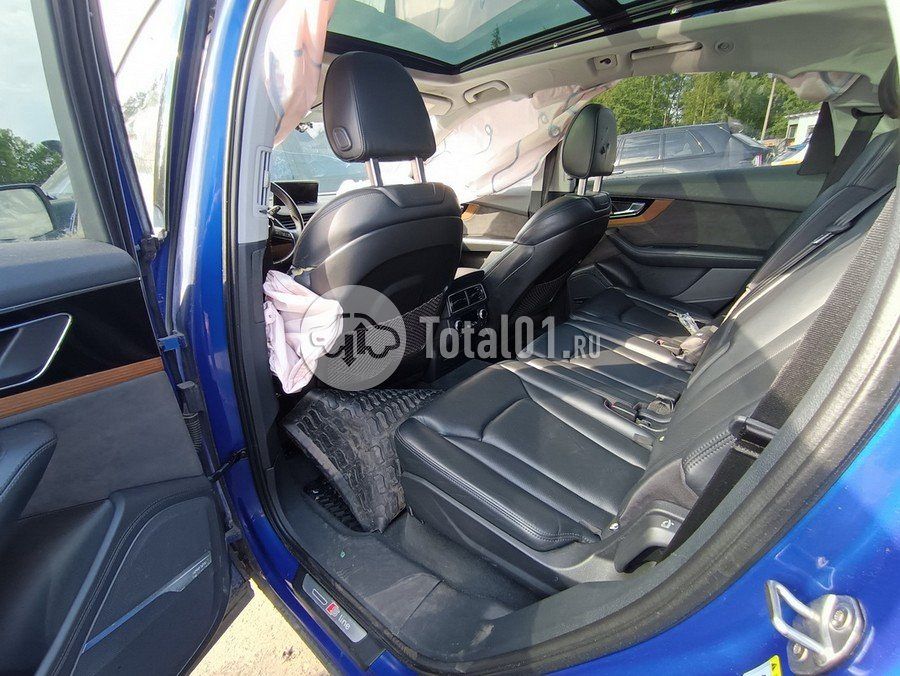 Фото Audi Q7 66
