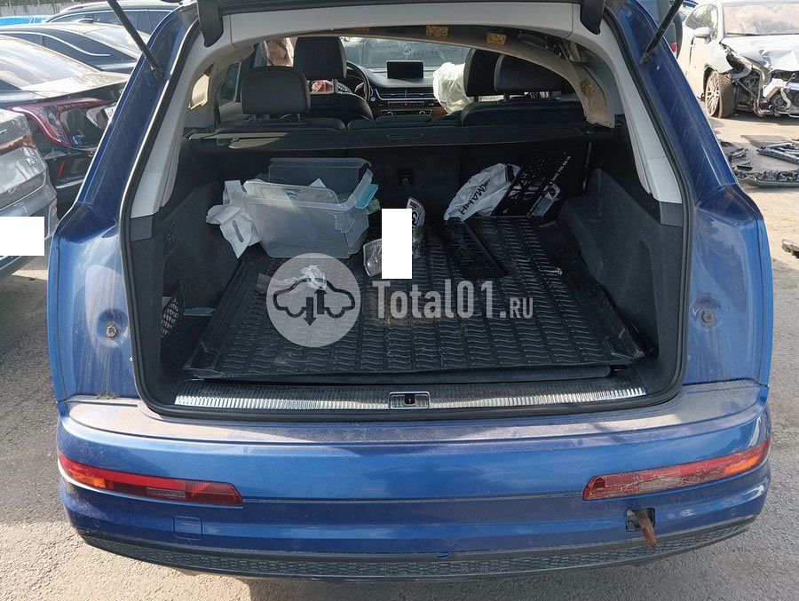 Фото Audi Q7 78