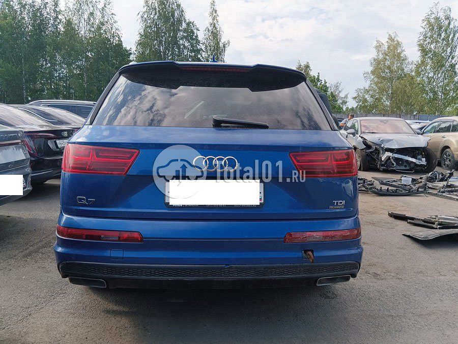 Фото Audi Q7 144