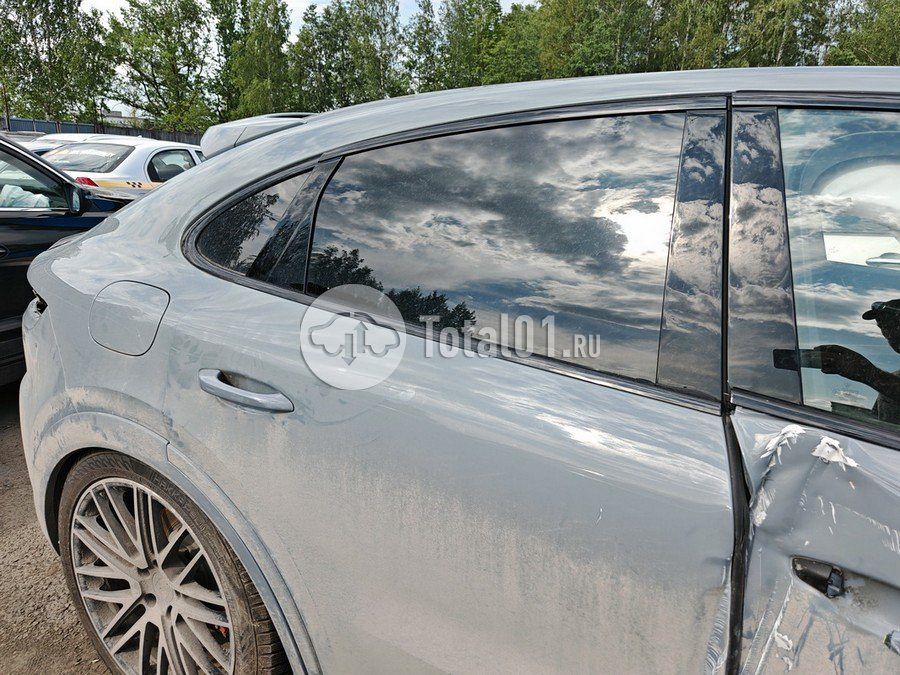 Фото Porsche Cayenne Coupe S 28
