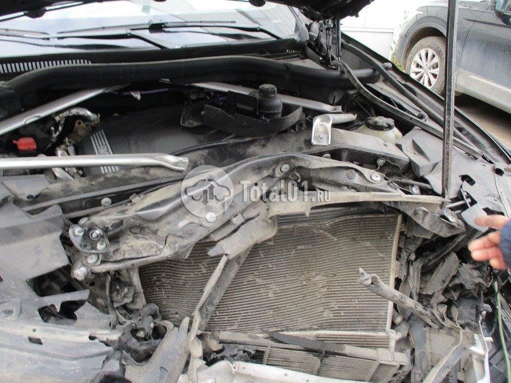 Фото BMW X6 128