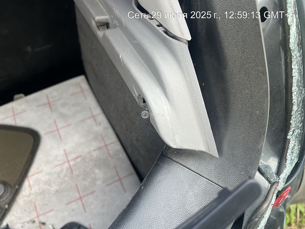 Фото Mazda 3 80