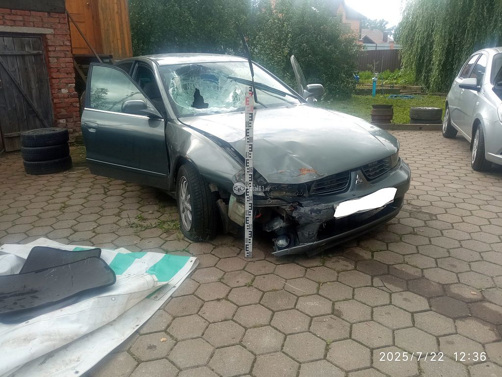 Фото Mitsubishi Galant 2