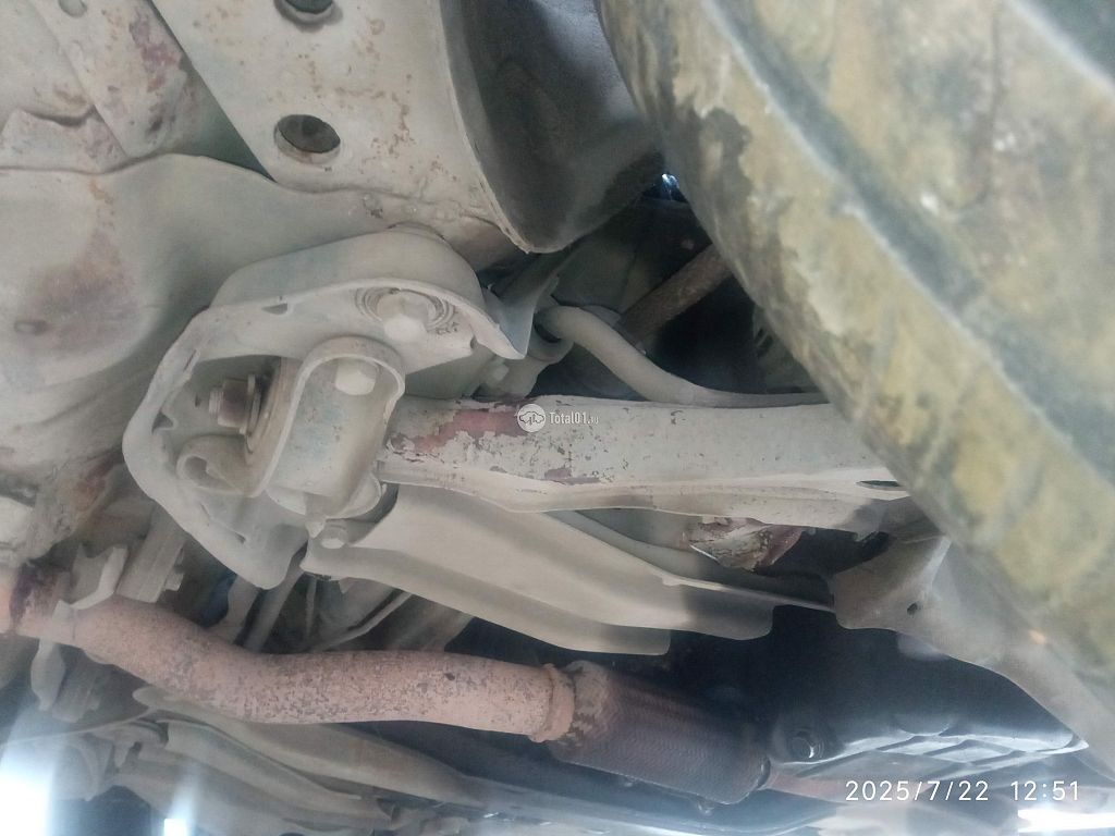 Фото Mitsubishi Galant 30