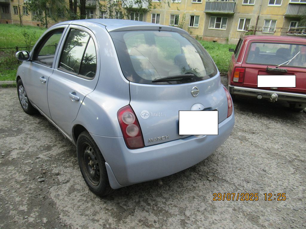 Фото Nissan March 6