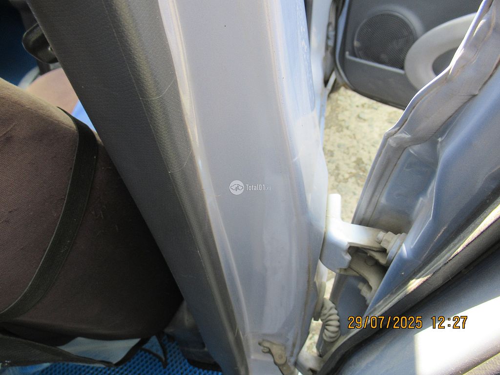 Фото Nissan March 74