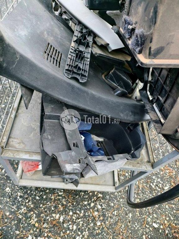 Фото Toyota Fortuner 84
