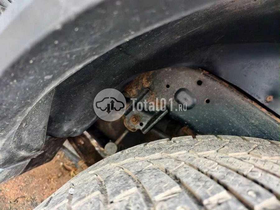 Фото Toyota Fortuner 106