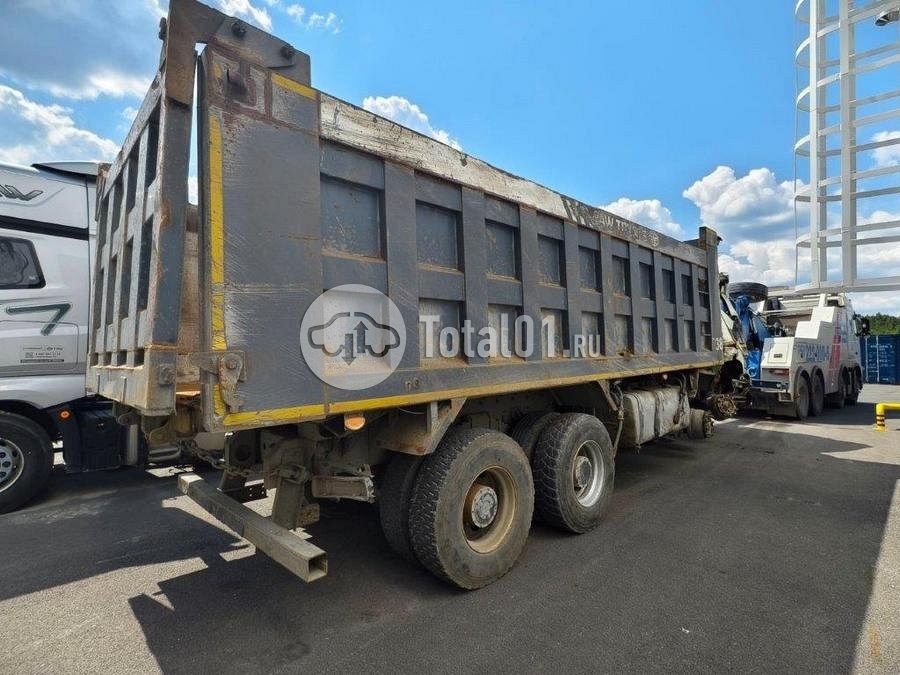 Фото FAW J6 28