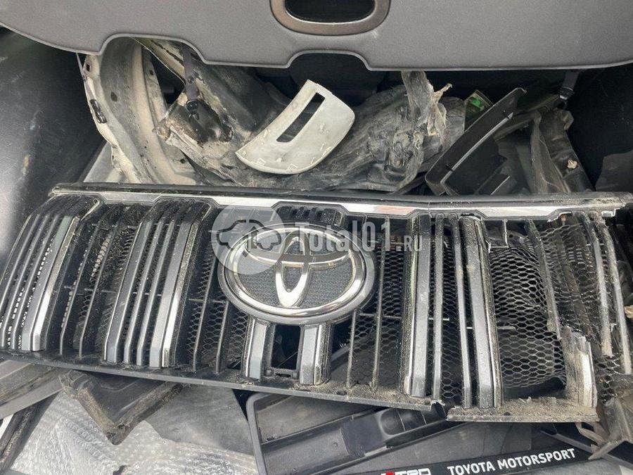 Фото Toyota Land Cruiser Prado 18