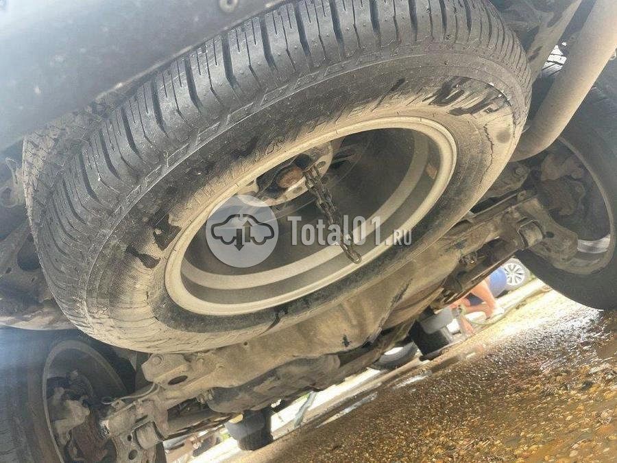 Фото Toyota Land Cruiser Prado 26