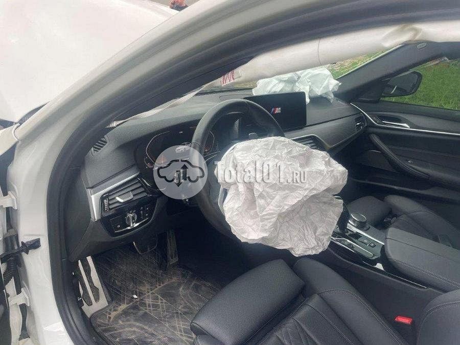 Фото BMW 5 серия 10