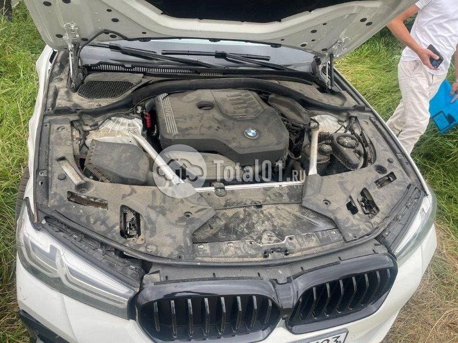Фото BMW 5 серия 32