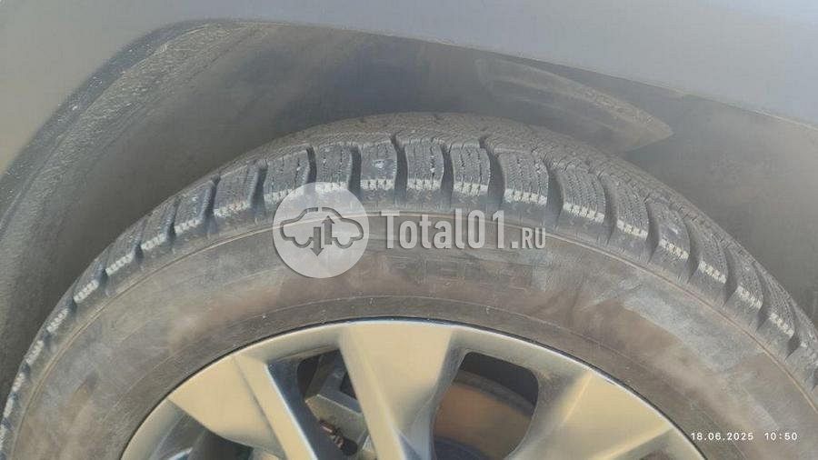 Фото Toyota RAV4 12