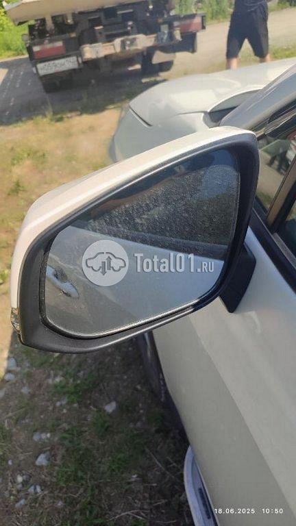 Фото Toyota RAV4 24