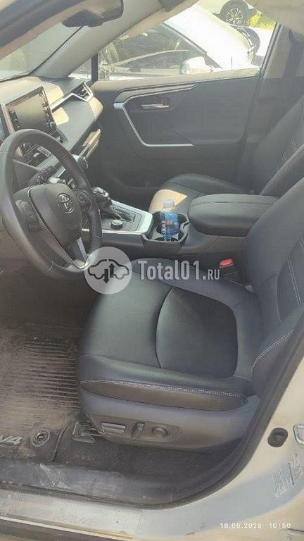 Фото Toyota RAV4 30