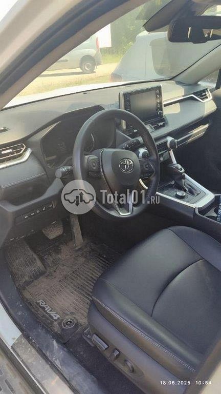 Фото Toyota RAV4 36