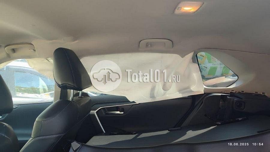 Фото Toyota RAV4 44