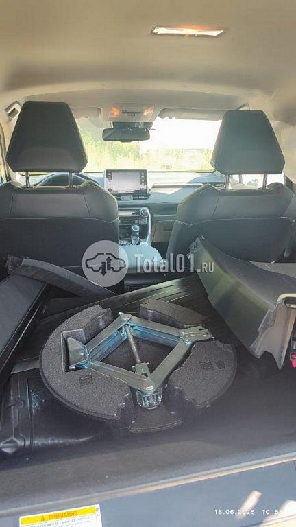 Фото Toyota RAV4 64