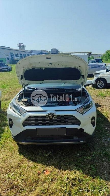 Фото Toyota RAV4 108