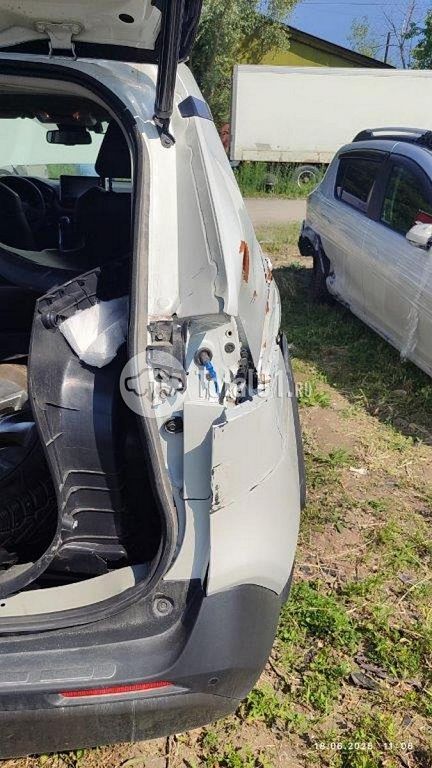 Фото Toyota RAV4 144