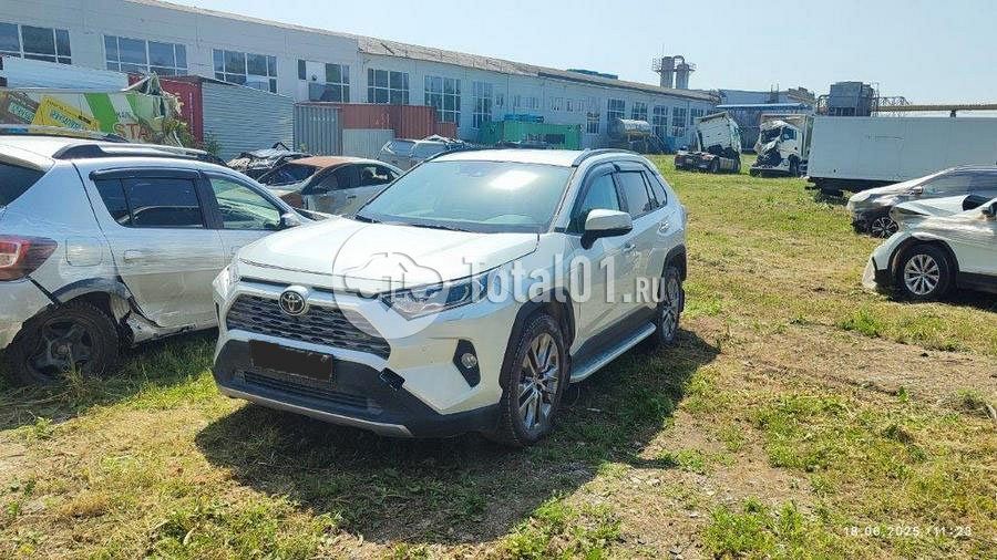 Фото Toyota RAV4 188