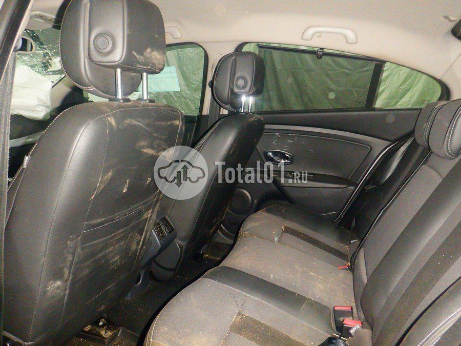 Фото Renault Fluence 58