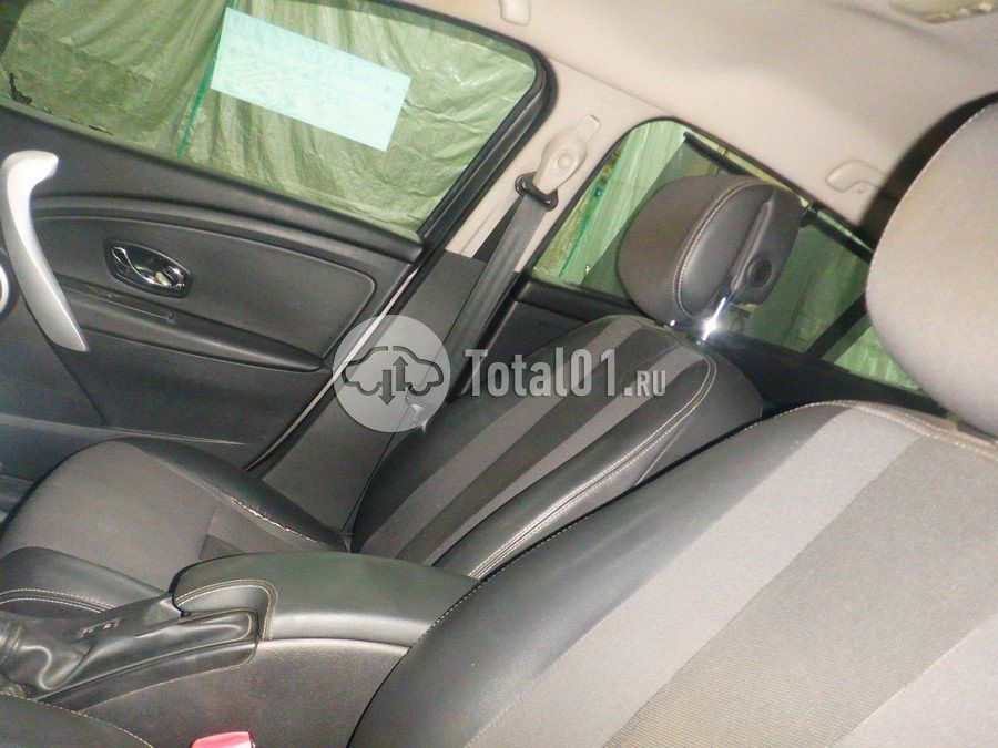 Фото Renault Fluence 72