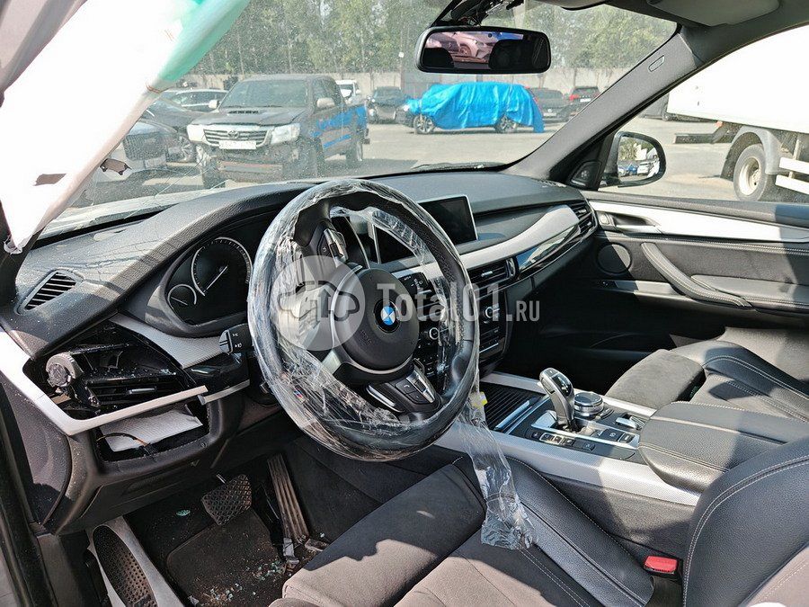 Фото BMW X5 80