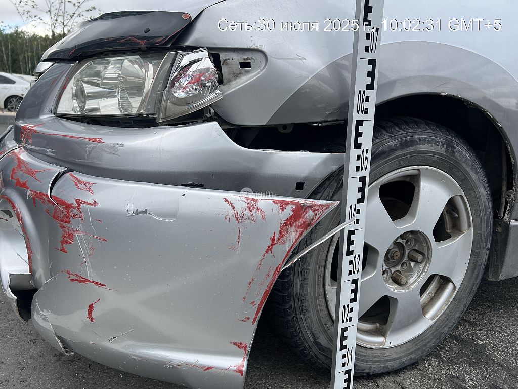 Фото Mazda Premacy 16