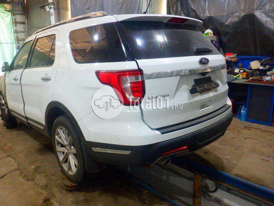 Фото Ford Explorer 16