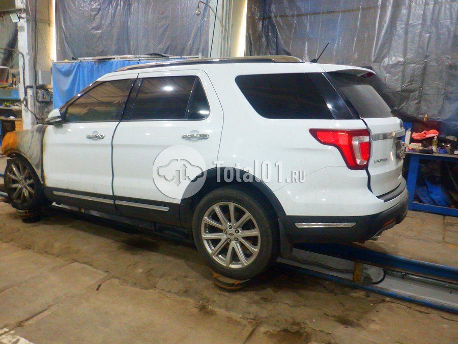 Фото Ford Explorer 18